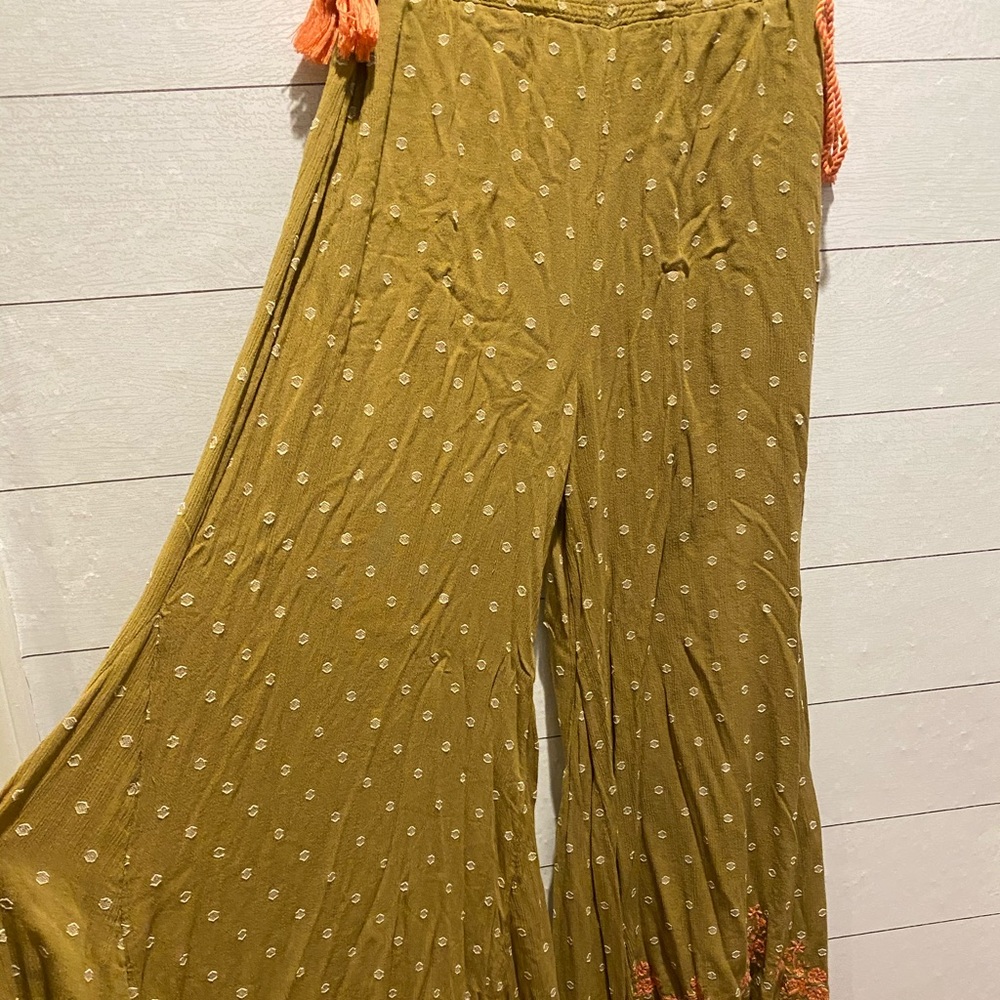 Free people flowy pants